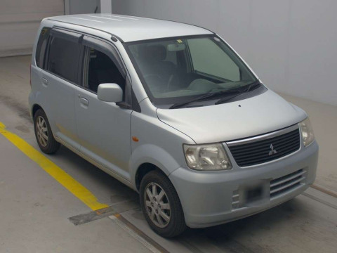 2005 Mitsubishi eK Wagon H81W[2]