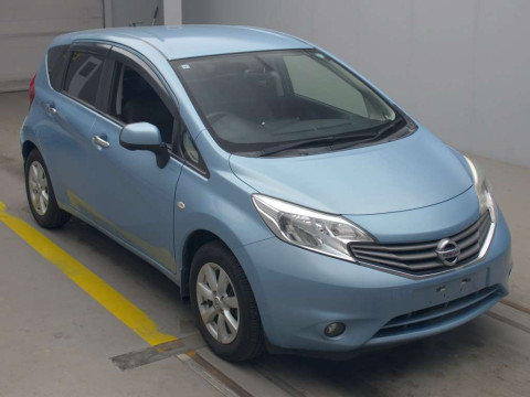 2013 Nissan Note E12[2]