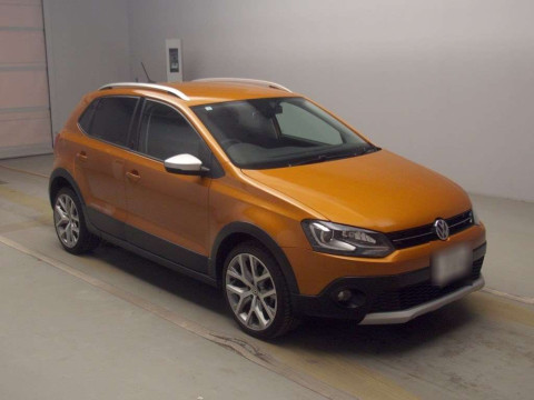 2017 Volkswagen Polo 6RCJZW[2]