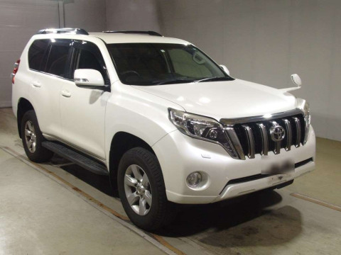 2014 Toyota Land Cruiser Prado TRJ150W[2]