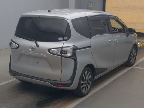 2016 Toyota Sienta NSP170G[1]