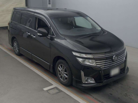 2010 Nissan Elgrand PNE52[2]