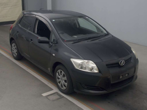 2008 Toyota Auris ZRE152H[2]