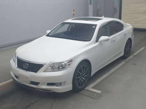 2010 Lexus LS USF40[0]