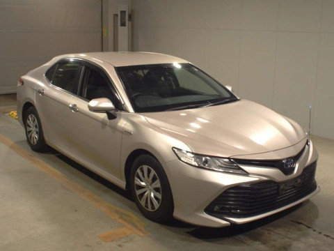 2017 Toyota Camry AXVH70[2]