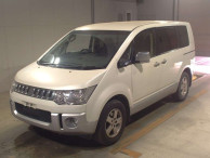 2014 Mitsubishi Delica D5