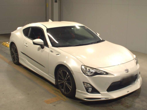 2016 Toyota 86 ZN6[2]