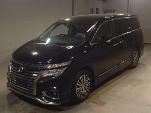 2020 Nissan Elgrand TE52[0]