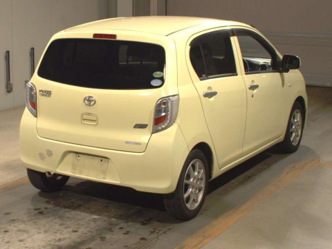 2014 Toyota Pixis Epoch LA300A[1]