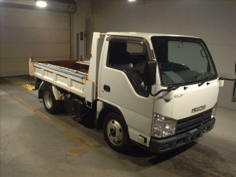 2014 Isuzu Elf Truck NJR85AD[2]