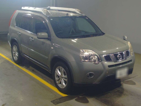 2010 Nissan X-Trail NT31[2]