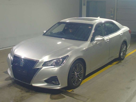 2016 Toyota Crown Hybrid AWS210[0]