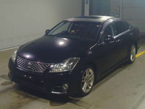 2011 Toyota Crown GRS201[0]