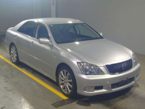 2006 Toyota Crown GRS180[2]