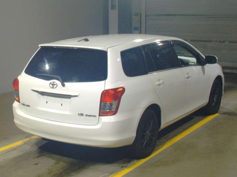 2010 Toyota Corolla Fielder NZE141G[1]