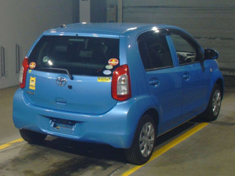 2015 Toyota Passo KGC30[1]