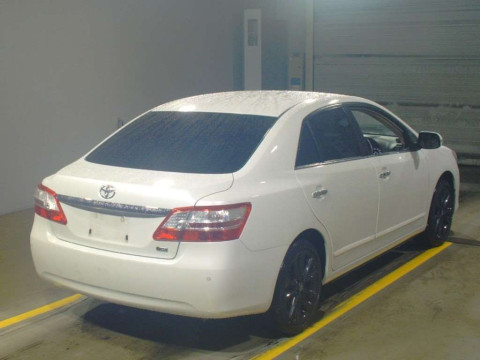 2011 Toyota Premio ZRT261[1]