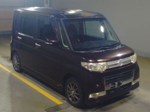 2010 Daihatsu Tanto L375S[1]