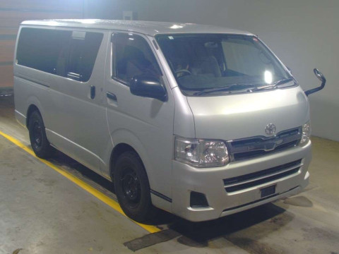 2014 Toyota Hiace Van TRH200V[1]