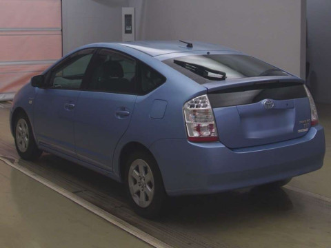 2009 Toyota Prius NHW20[2]