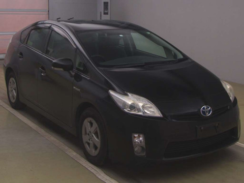 2010 Toyota Prius ZVW30[1]