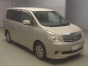 2010 Toyota Noah