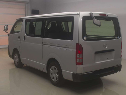 2012 Toyota Hiace Van KDH201V[2]