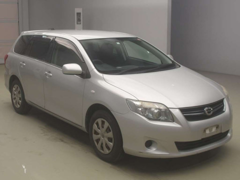 2010 Toyota Corolla Fielder NZE141G[1]