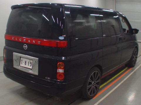 2005 Nissan Elgrand E51[1]