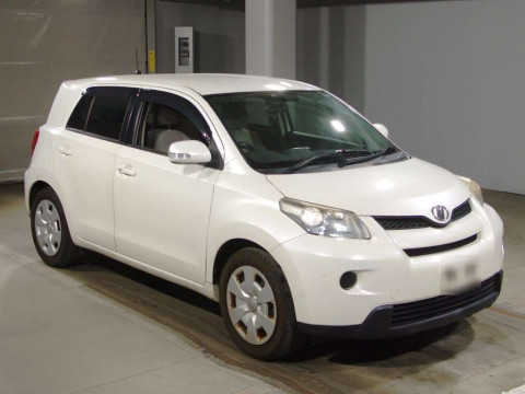 2010 Toyota IST NCP110[2]