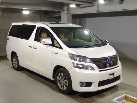 2013 Toyota Vellfire Hybrid ATH20W[2]