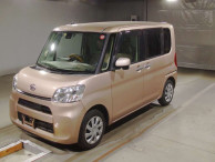 2016 Daihatsu Tanto