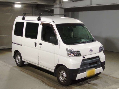 2020 Toyota Pixis Van S321M[2]