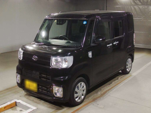 2022 Toyota Pixis Mega LA700A[0]