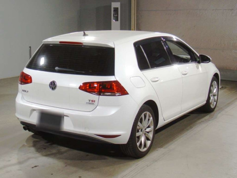 2015 Volkswagen Golf AUCPT[1]