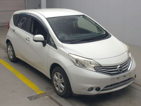 2014 Nissan Note E12[2]