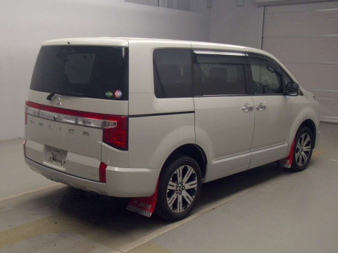 2021 Mitsubishi Delica D5 CV1W[1]