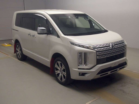 2021 Mitsubishi Delica D5 CV1W[2]