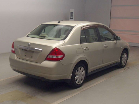 2006 Nissan Tiida Latio SC11[1]