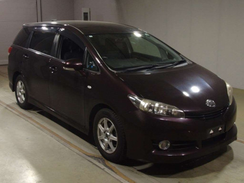 2011 Toyota Wish ZGE20G[2]