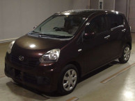 2014 Daihatsu Mira es