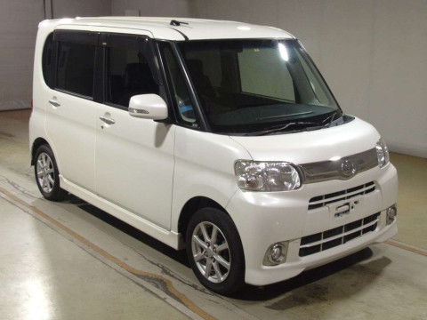 2011 Daihatsu Tanto L375S[2]