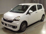 2014 Daihatsu Mira es