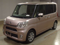 2014 Daihatsu Tanto