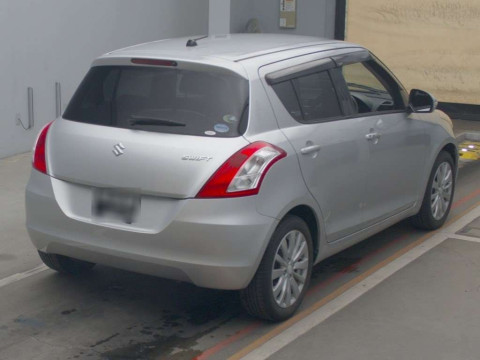 2012 Suzuki Swift ZC72S[1]