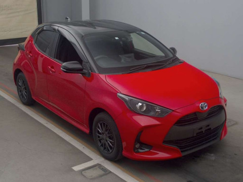 2022 Toyota YARIS MXPH10[2]