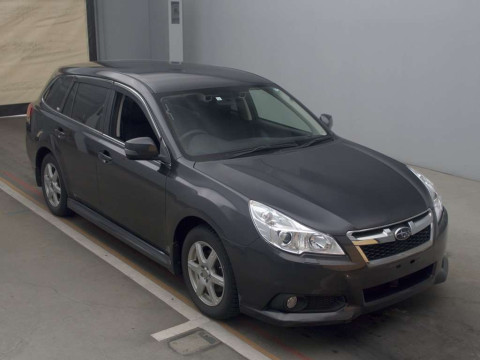 2013 Subaru Legacy Touring Wagon BRM[2]