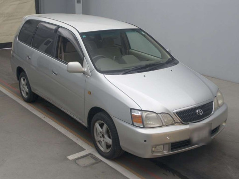 2002 Toyota Gaia ACM15G[2]