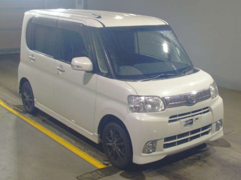 2013 Daihatsu Tanto L385S[2]