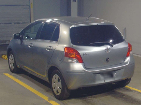 2008 Toyota Vitz SCP90[2]